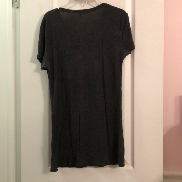 ZENANA OUTFITTERS T-shirt - Picture 2 of 3